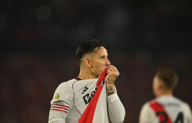 River goleó a Godoy Cruz en el Mâs Monumental