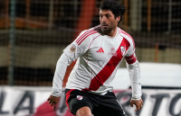 Leyendas: goleada y clasificación