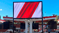 Nueva pantalla LED en los quinchos externos